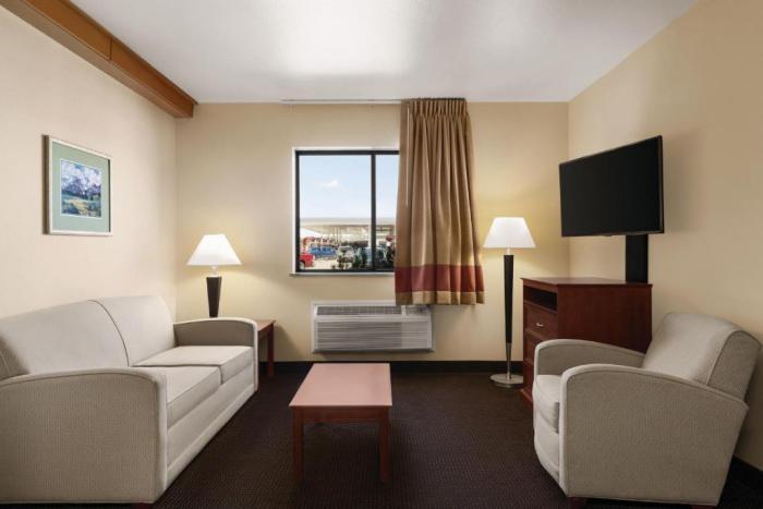 Super 8 by Wyndham Columbus Hotel Ruang foto